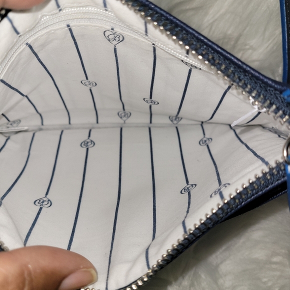 Brighton crossbody purse - Picture 4 of 6